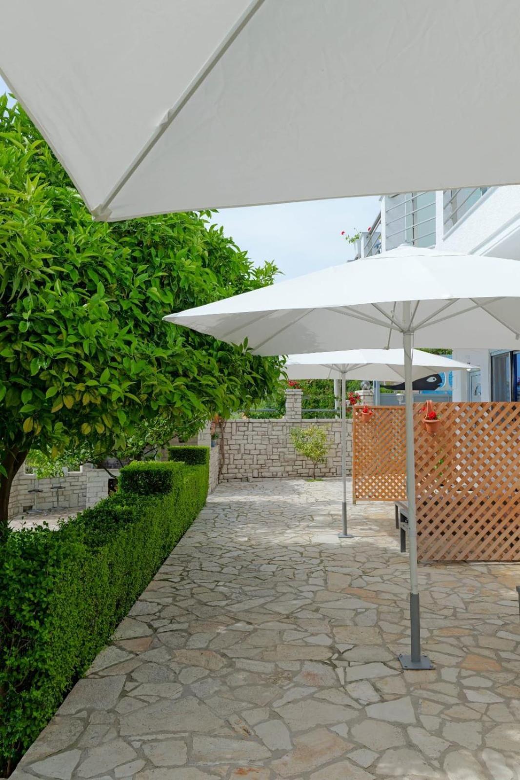 Eduard Lagji Apartament Lukovë الغرفة الصورة
